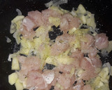 Foto del paso 1 de la receta: Burrito de pollo y calabacín con hierbas provenzales
