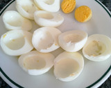 Foto del paso 9 de la receta: Huevos rellenos vegetarianos