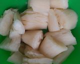 Foto langkah ke 3 dari resep Singkong goreng merekah.