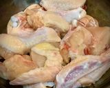 Hình bước làm 1 của món Cánh Gà Kho Gừng