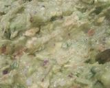 A picture of step 2 of Guacamole Mexican dip.