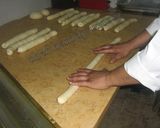 صورة لخطوة 21 من وصفة خبز الباجت الفرنساوي   La baguette