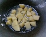 Foto langkah ke 1 dari resep Semor Kentang, Hati & Telur Puyuh.