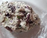 A picture of step 2 of Sago chop.