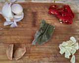 Foto langkah ke 1 dari resep Sayur Pucuk Ubi Santan.