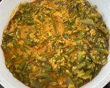 A picture of step 5 of Guvar tul nu shaak (cluster bean curry with sesame seeds).