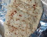 A picture of step 4 of Paneer Stuffed garlic bread.