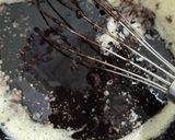 Foto langkah ke 2 dari resep Banana Brownies.