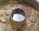 Foto langkah ke 7 dari resep Marmer Cake.