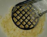 A picture of step 1 of Aloo masala Sandwich.