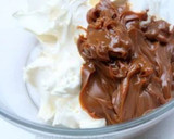 Foto del paso 2 de la receta: Chocotorta en vasitos (Rico, fácil y rápido!)