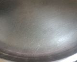 A picture of step 4 of Ice cream cake.