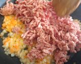 Foto del paso 3 de la receta: Macarrones con carne y salsa de tomate