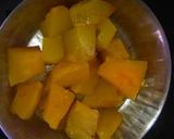 A picture of step 3 of Pumpkin Juice.