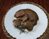 Foto del paso 9 de la receta: Solomillo de cerdo en salsa de champiñón