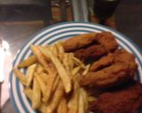 Foto del paso 3 de la receta: Pollo crocante con papas fritas