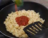 Foto langkah ke 3 dari resep Cocciolinni bolognese with grilled fish.