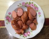 Hình bước làm 2 của món Xúc xích kho tương