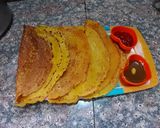 A picture of step 2 of Besan chila.