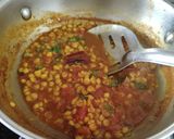 A picture of step 4 of Channa masala curry.