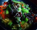 Foto langkah ke 3 dari resep Tumis Pakcoy Jamur Kuping.
