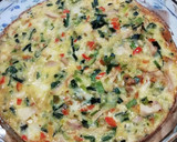 Foto del paso 4 de la receta: Tarta sin masa de pollo reciclado y vegetales. Cena light!