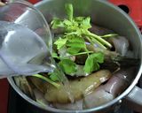 รูปขั้นตอนการทำที่ 8 ของ กุ้งปลาหมึกอบวุ้นเส้น