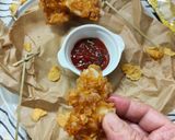 Foto del passaggio 4 della ricetta Bocconcini di pollo con corn flakes