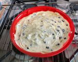 Une image de l'étape 13 de Gâteau aux groseilles noires, citron et crème.