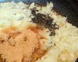 Foto del paso 2 de la receta: Bacalao con salsa de cebolla y manzana caramelizada