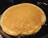 A picture of step 6 of Oatmeal Skillet Cakes with Peanut Butter and Jelly.