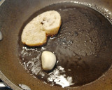 Foto del paso 3 de la receta: Pencas rebozadas con salsa