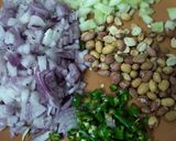 चटपटी चना आलू चाट (Chatpati chana aloo chaat recipe in Hindi) रेसिपी चरण 3 फोटो