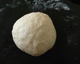 Foto del paso 2 de la receta: Pizzas casera media masa c/ jamón, queso, tomate y fugazzeta! 🍕