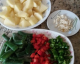 Foto del paso 1 de la receta: Guiso de falda de cordero con patatas y judías