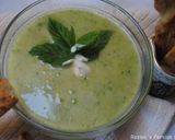 A picture of step 14 of Leek and green peas soup.
