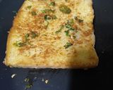 ચીઝ ગાર્લિક બ્રેડ (Cheese garlic bread Recipe in Gujarati) રેસીપી સ્ટેપ3ફોટો