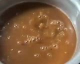A picture of step 3 of Imli aur khajoor ki chutney.