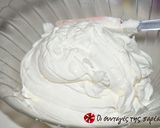 A picture of step 10 of Amazing Armenoville ice cream.