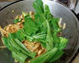 Foto langkah ke 3 dari resep Kwetiau Jowo / Tek Tek.