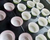 صورة لخطوة 4 من وصفة كب كيك شوكولاته 🍫
