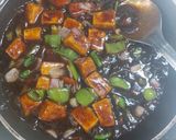 A picture of step 4 of Paneer chilli.