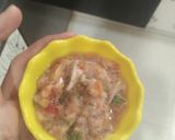 A picture of step 5 of Seyal Besan with Pudina Chutney.