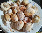 A picture of step 1 of Mushroom Manchurian.