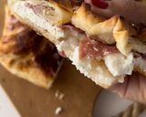 Foto del passaggio 2 della ricetta Torta salata salame e ricotta