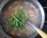 Foto langkah ke 5 dari resep Sayur Sop Lengkap.