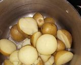 Foto del paso 1 de la receta: Baby papas salteadas