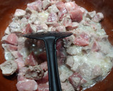 Foto del paso 1 de la receta: Cerdo estofado con verduras al vino tinto y bacon