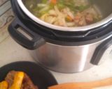 Foto del paso 3 de la receta: Pollo en salsa en instant pot