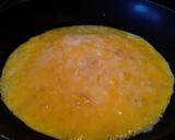 Foto del paso 5 de la receta: Omelette de plátano maduro para desayunar... 😘🍌🧀🥓🥚🍳🍌😘